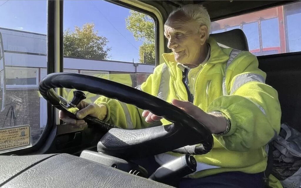 How Old Is The Oldest Truck Driver?