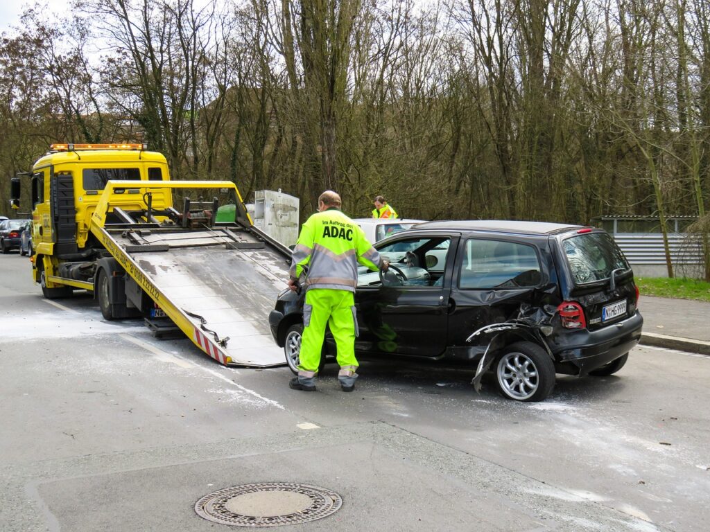 When Towing A Car Should It Be In Neutral?